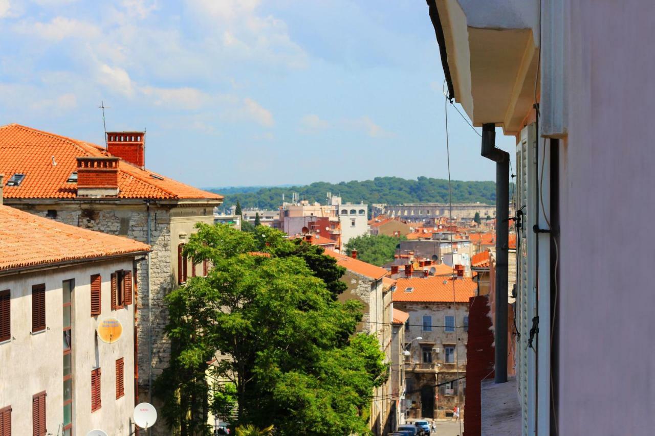 Apartament Sunny Corner In City Center With Free Parking Pula Zewnętrze zdjęcie