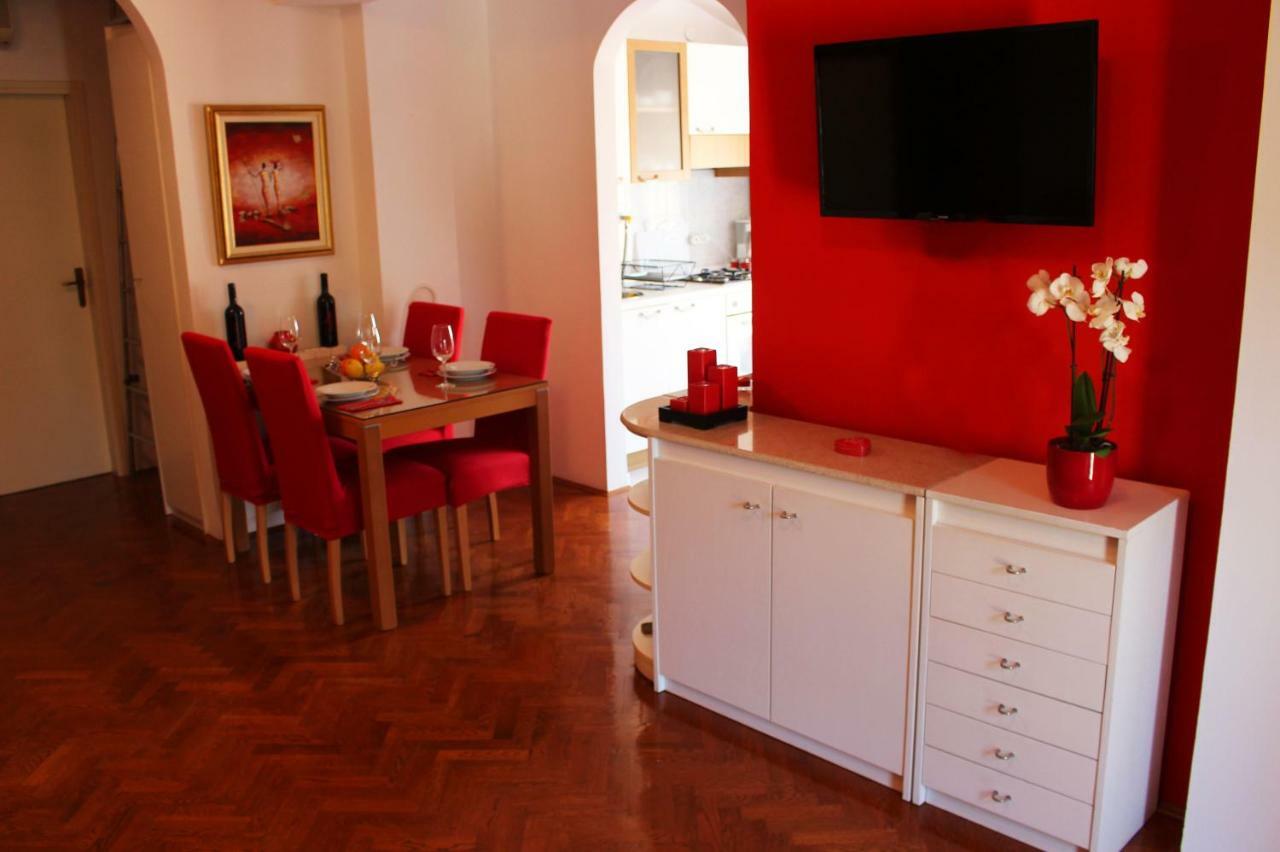 Apartament Sunny Corner In City Center With Free Parking Pula Zewnętrze zdjęcie